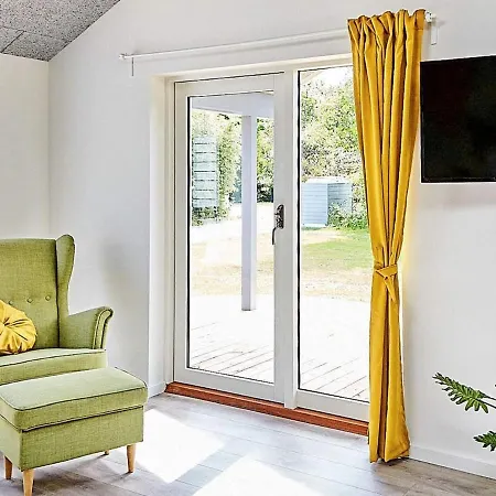 בית נופש 10 Person In *